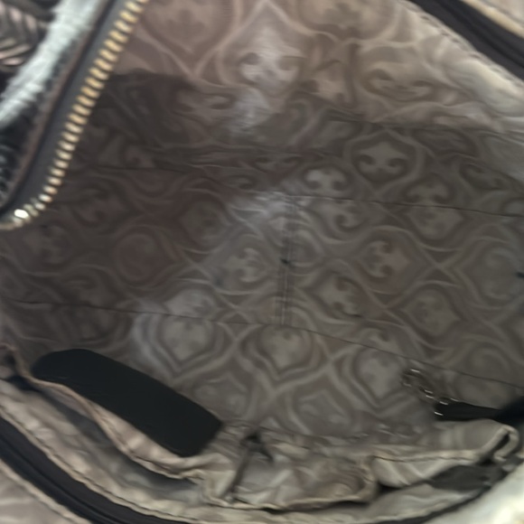 Shoulder bag and wallet - Picture 17 of 17